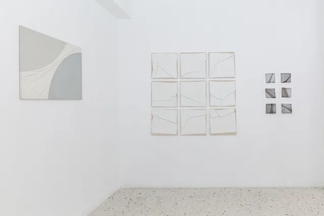 Alba Savoi Under the sign of the fold Installation view