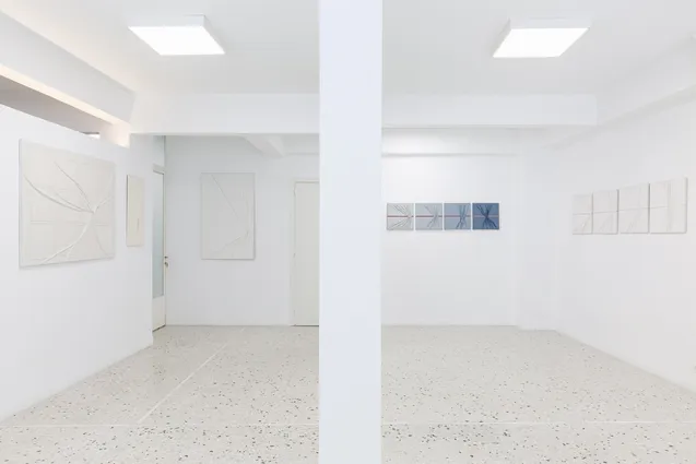 Alba Savoi Under the sign of the fold Installation view