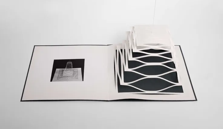 Vuotare la pagina, 1976