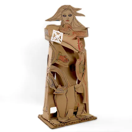 Antonietta Orsatti scultura di cartone