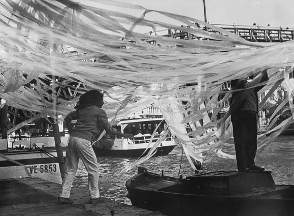 Le onde del quadrato, 1980-2023